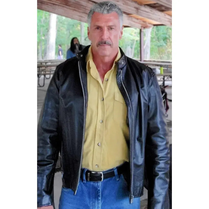 Chaz Riddle Born Evil: The Serial Killer and the Savior Jacket